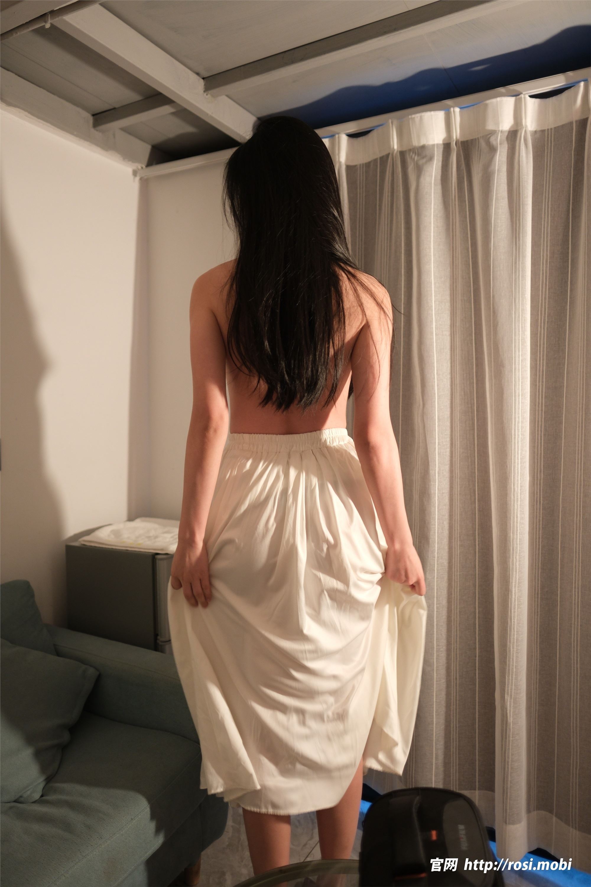 ROSI写真 2025.06.16 NO.4942